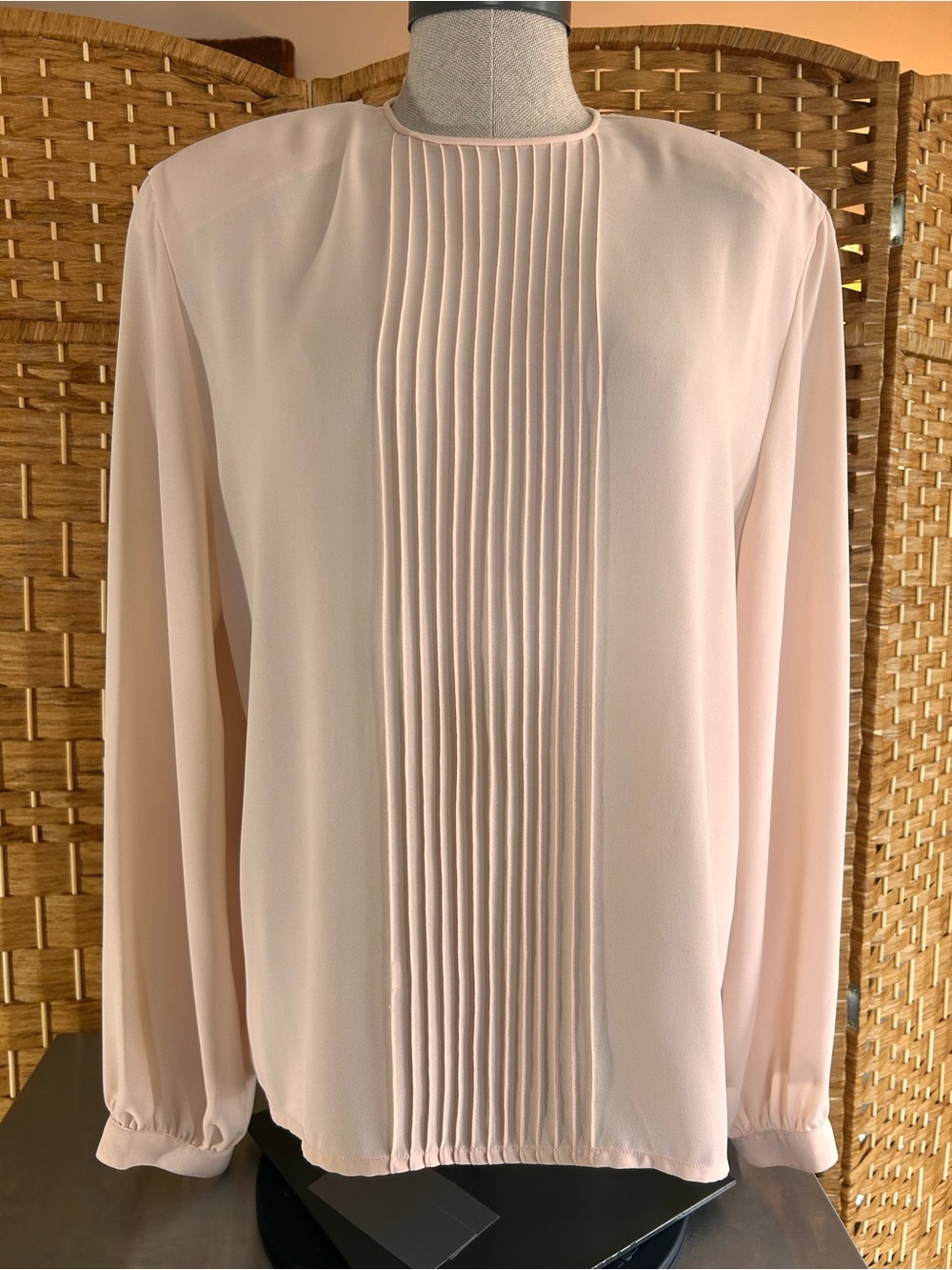 Vintage 90s Liz Claiborne Collection Blush Pleated Keyhole Blouse 10